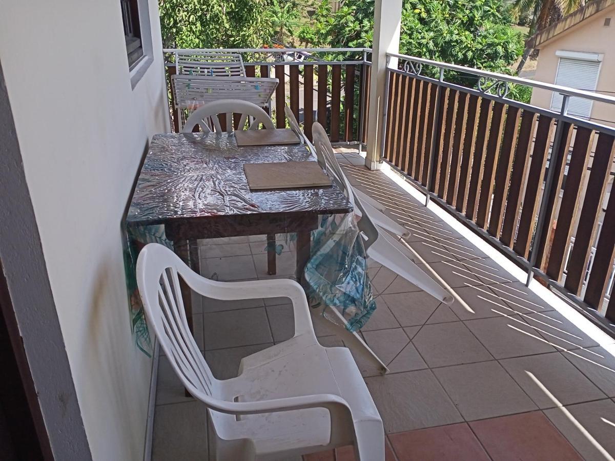 Apartamento Location saisonnière F3 meublé Schoelcher Exterior foto