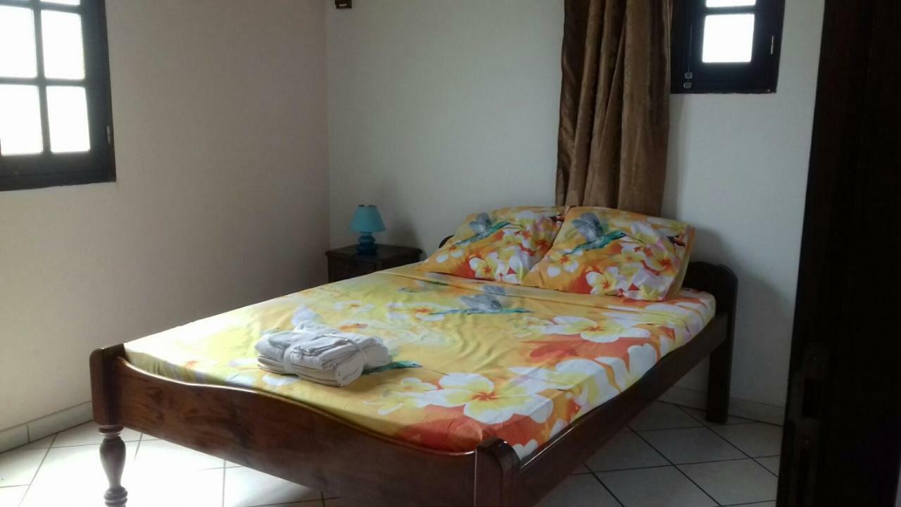 Apartamento Location saisonnière F3 meublé Schoelcher Exterior foto